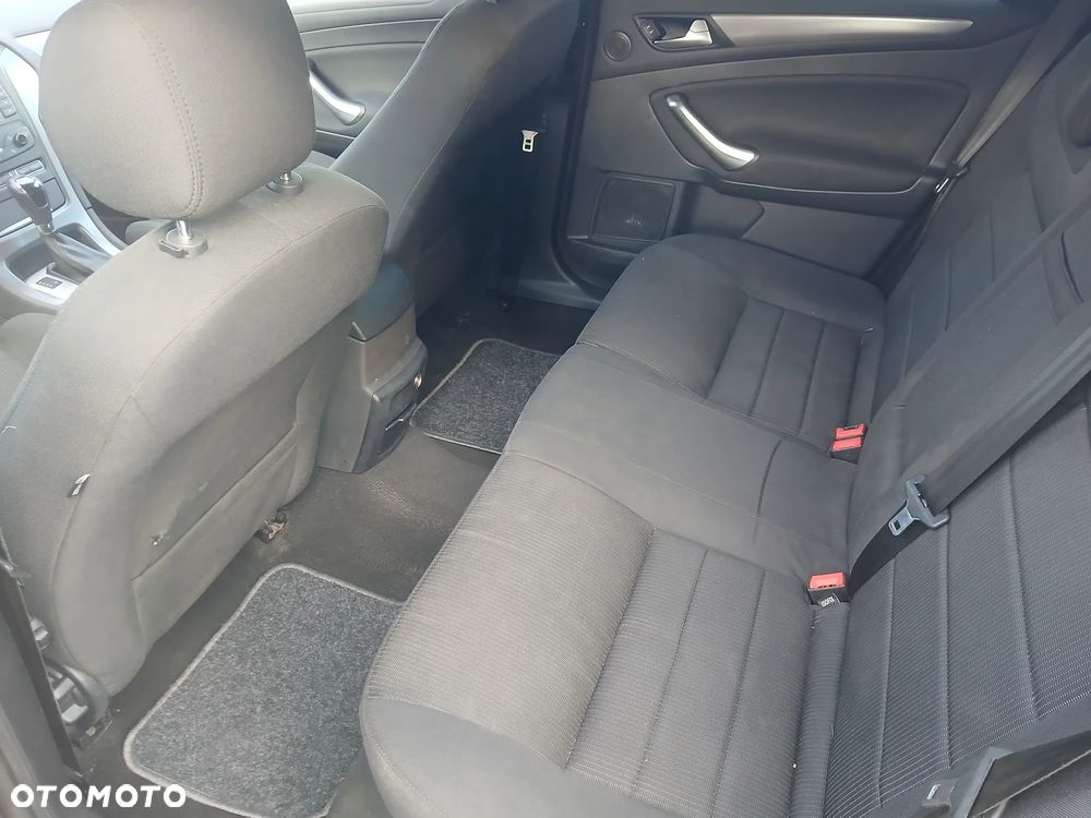 Ford Mondeo - 20