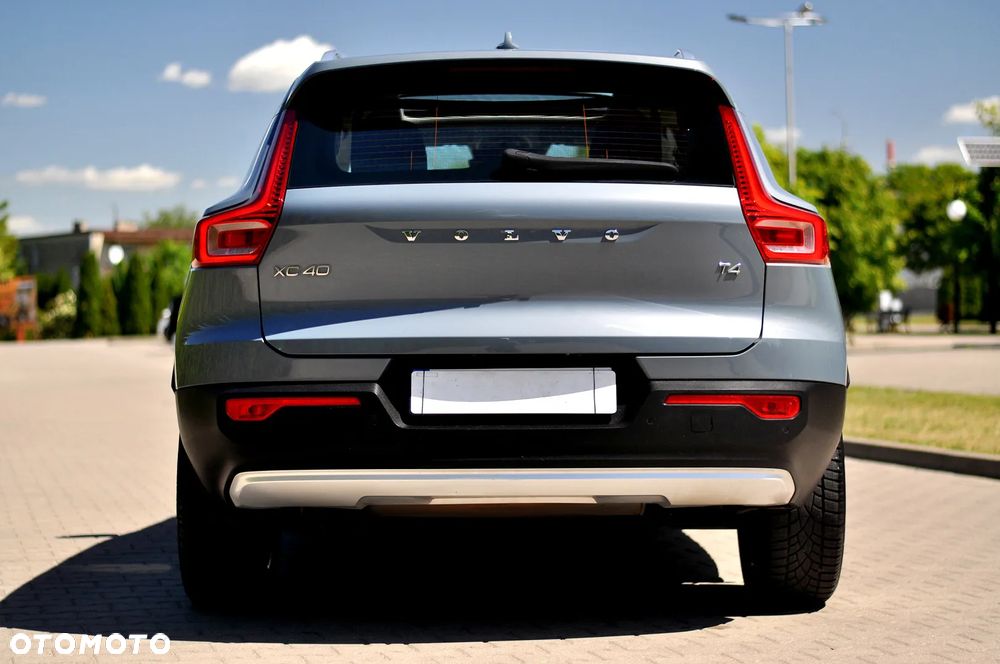 Volvo XC 40 T4 Geartronic Momentum Pro - 14