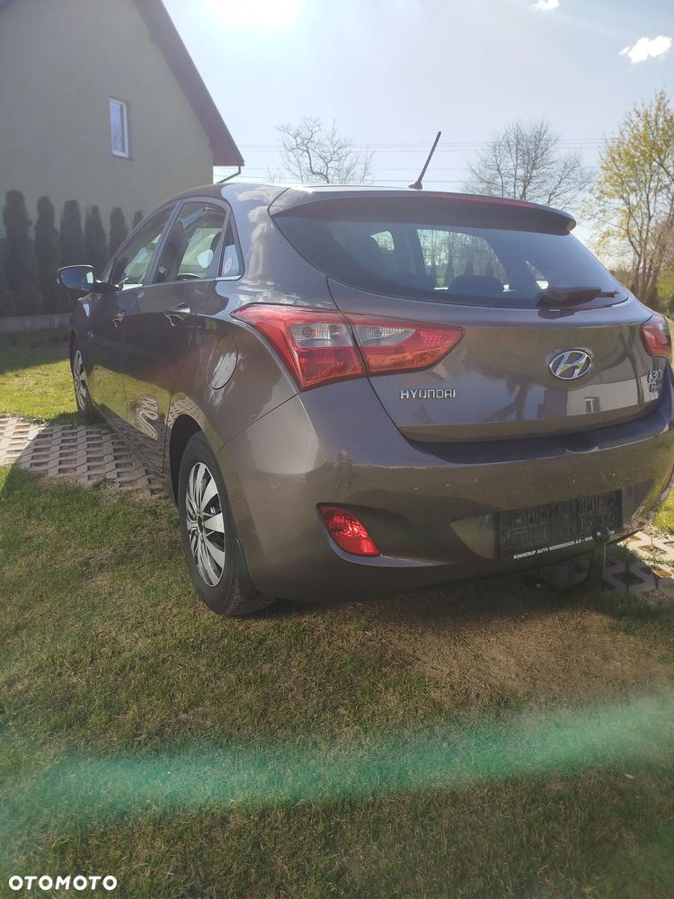 Hyundai i30 1.6 CRDI Trend - 5