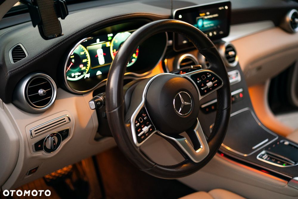 Mercedes-Benz GLC 200 d 4-Matic Business Edition - 8