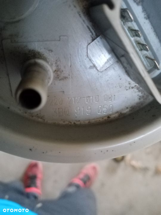 Pompka paliwa pływak Passat B5 3B0919050 - 4