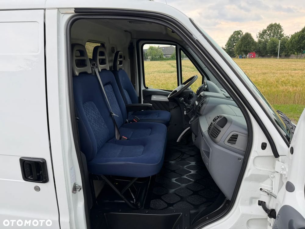 Peugeot Boxer * 2.2 / 100KM * L1H1 * Bagażnik dachowy * Hak * - 34