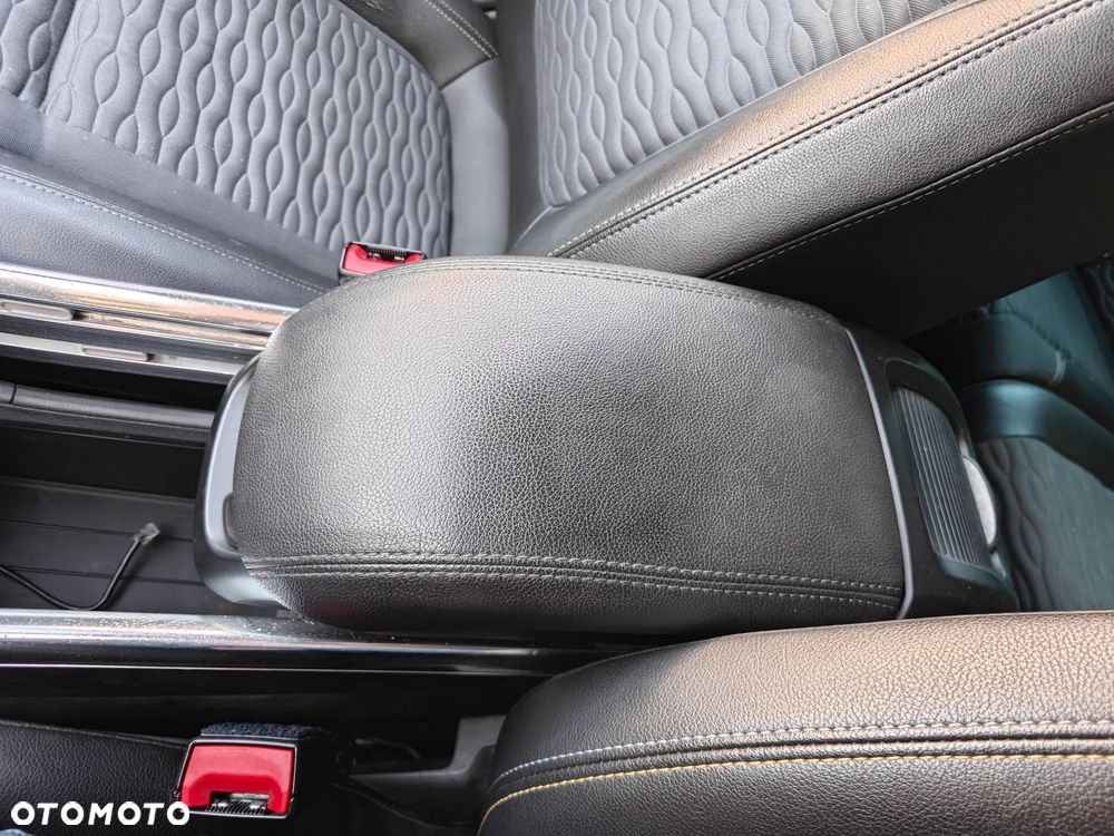 Opel Zafira Tourer 2.0 CDTI Style - 21