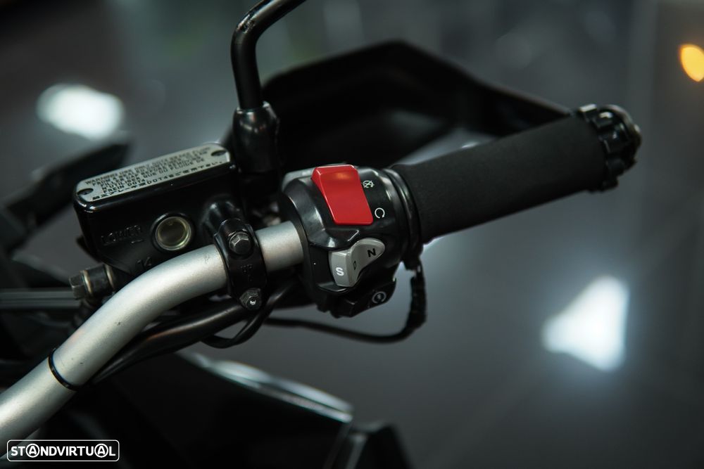 Honda VFR 1200 XD - 35