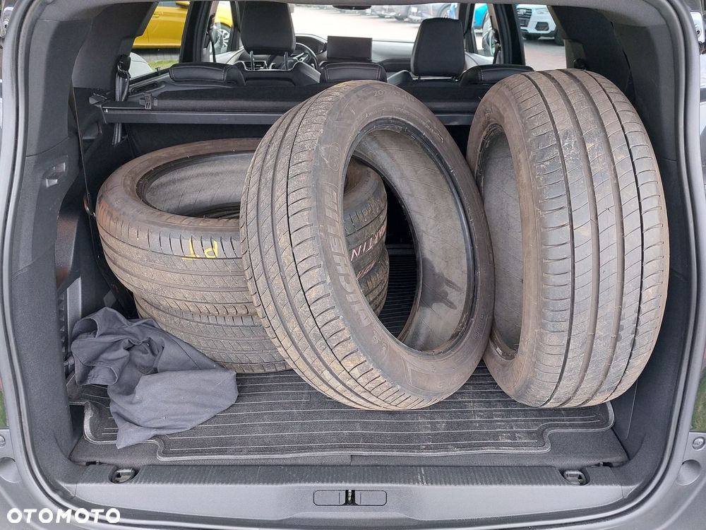 Peugeot 5008 2.0 BlueHDi GT S&S EAT8 - 17