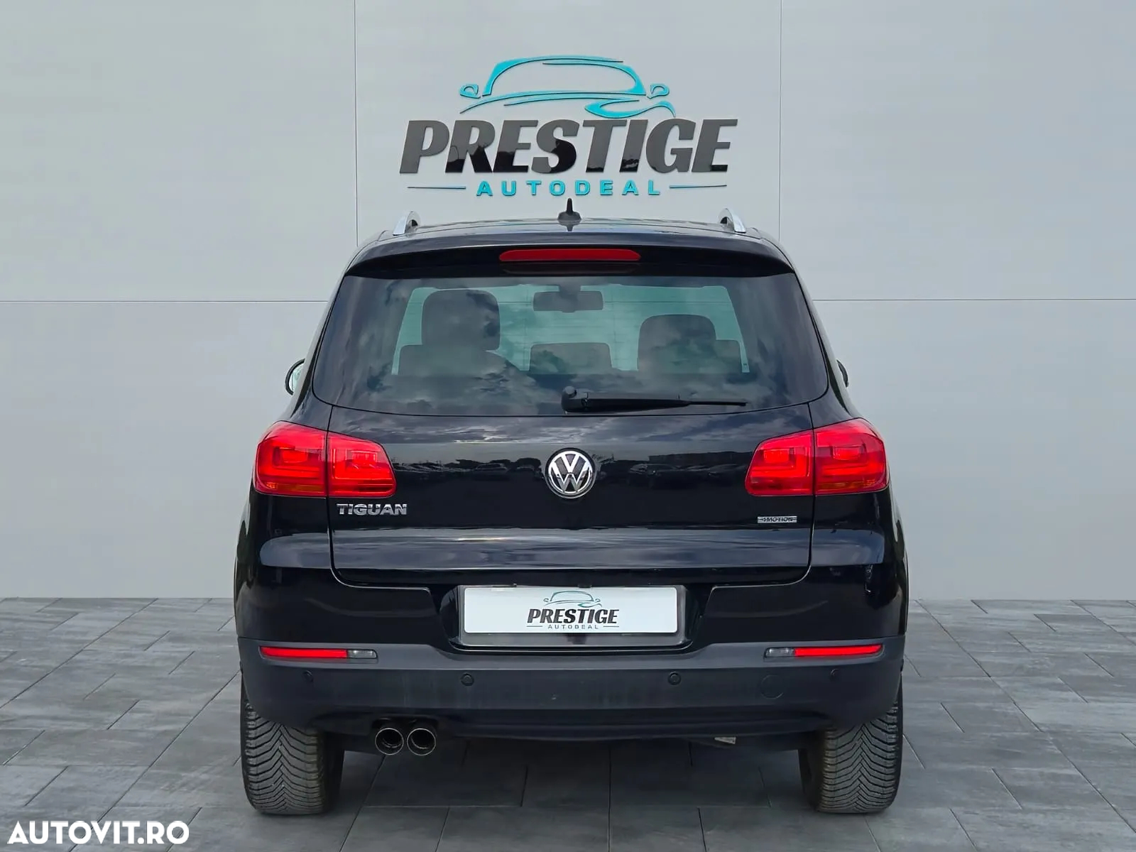 Volkswagen Tiguan 2.0 TDI DPF 4Motion BlueMotion Technology DSG Exclusive - 10