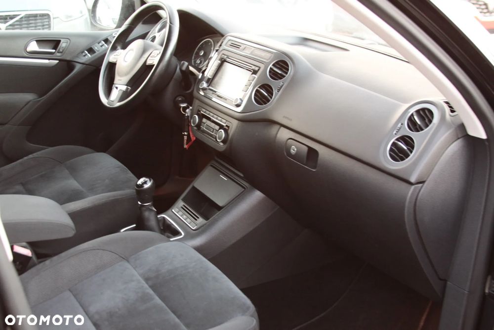 Volkswagen Tiguan 2.0 TDI DPF Sport & Style - 16