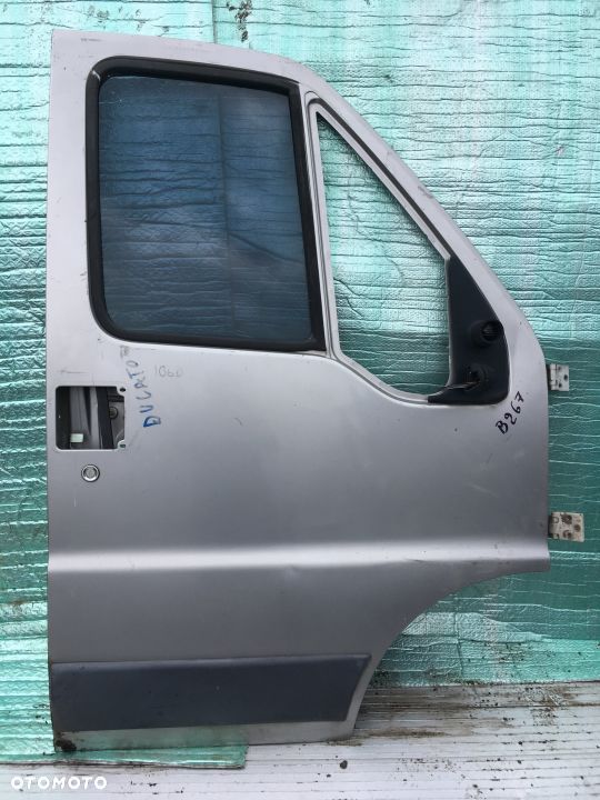 B267 Fiat DUCATO prawe przednie drzwi - 1