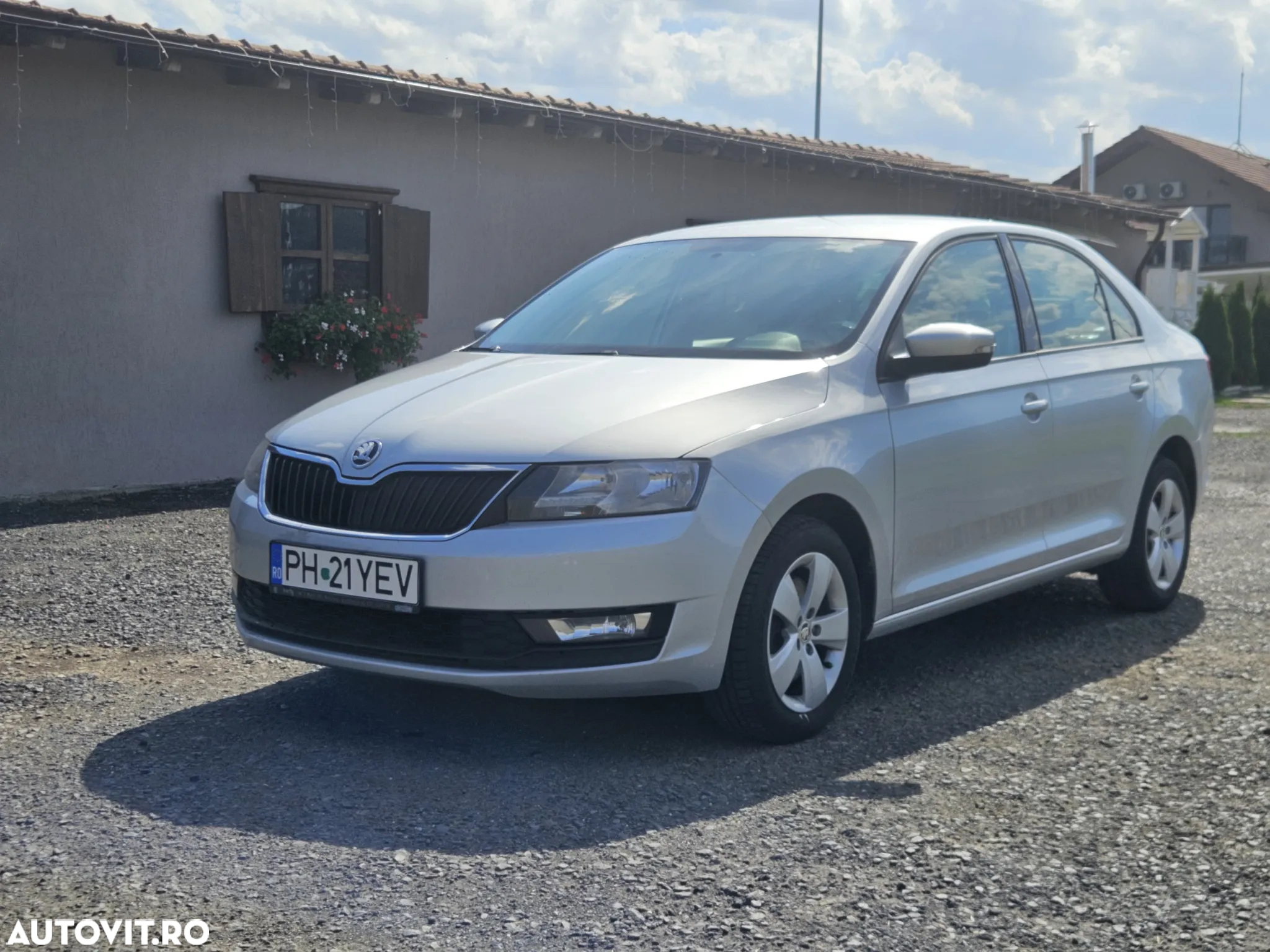 Skoda RAPID 1.6 TDI Style - 2