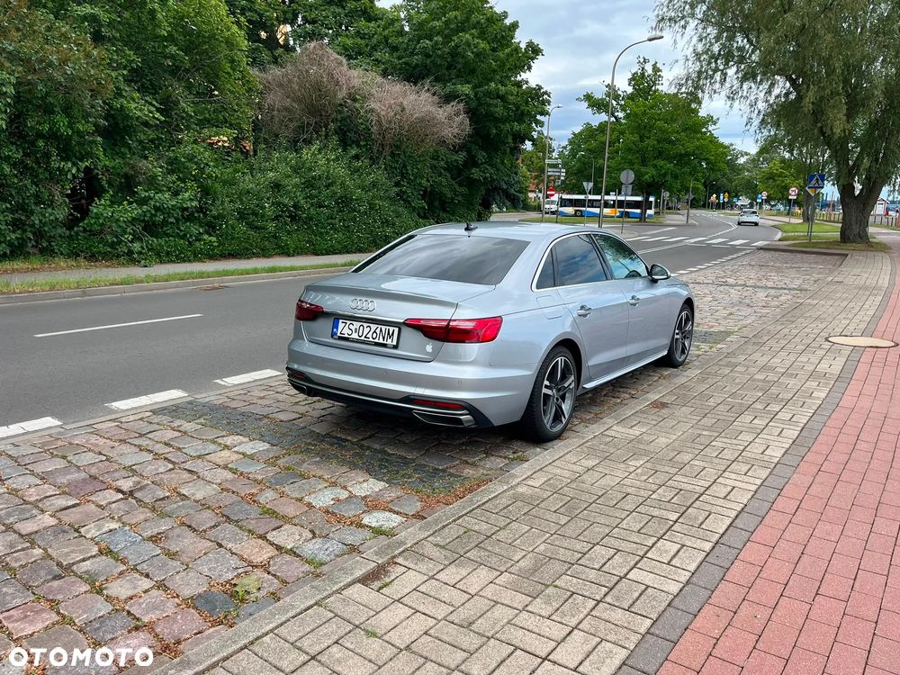 Audi A4 Limousine - 18