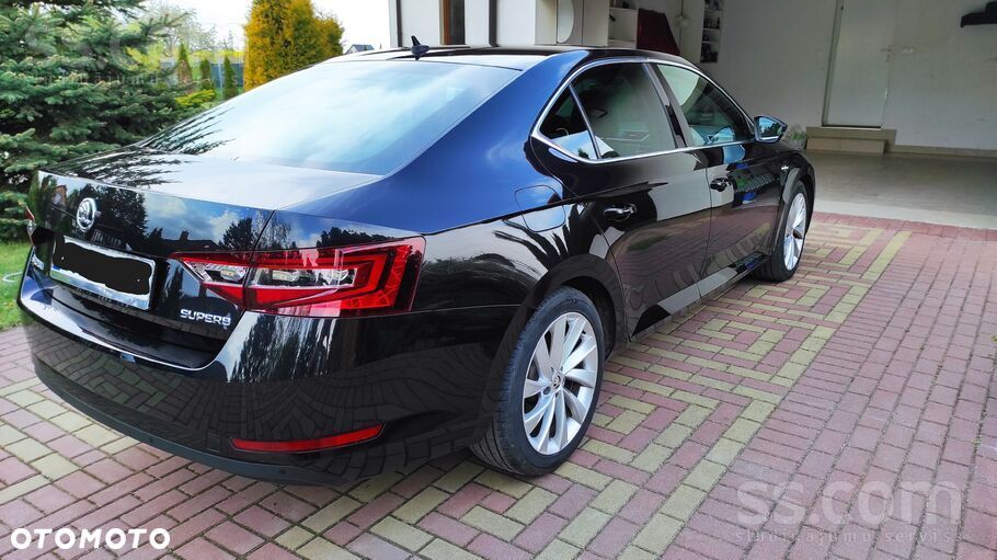 Skoda Superb 2.0 TDI L&K DSG - 3