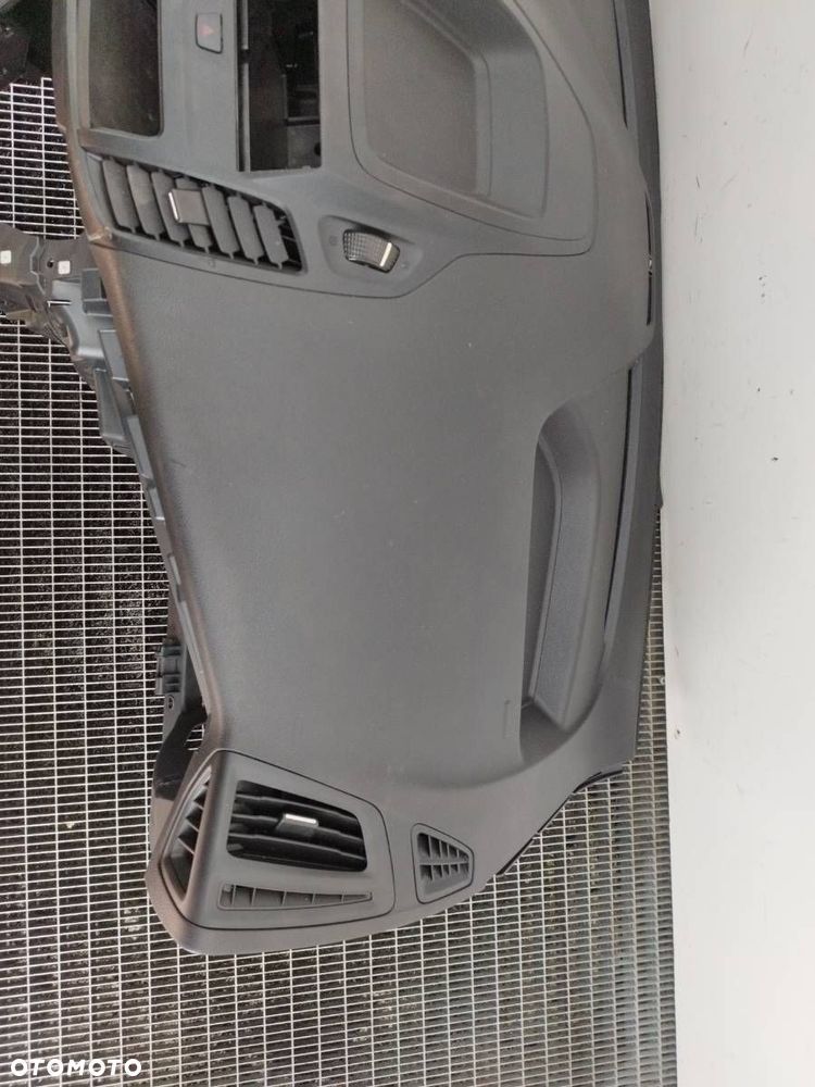 KONSOLA DESKA FORD TRANSIT CONNECT MK2 II EUROPA LIFT 2021 - 2