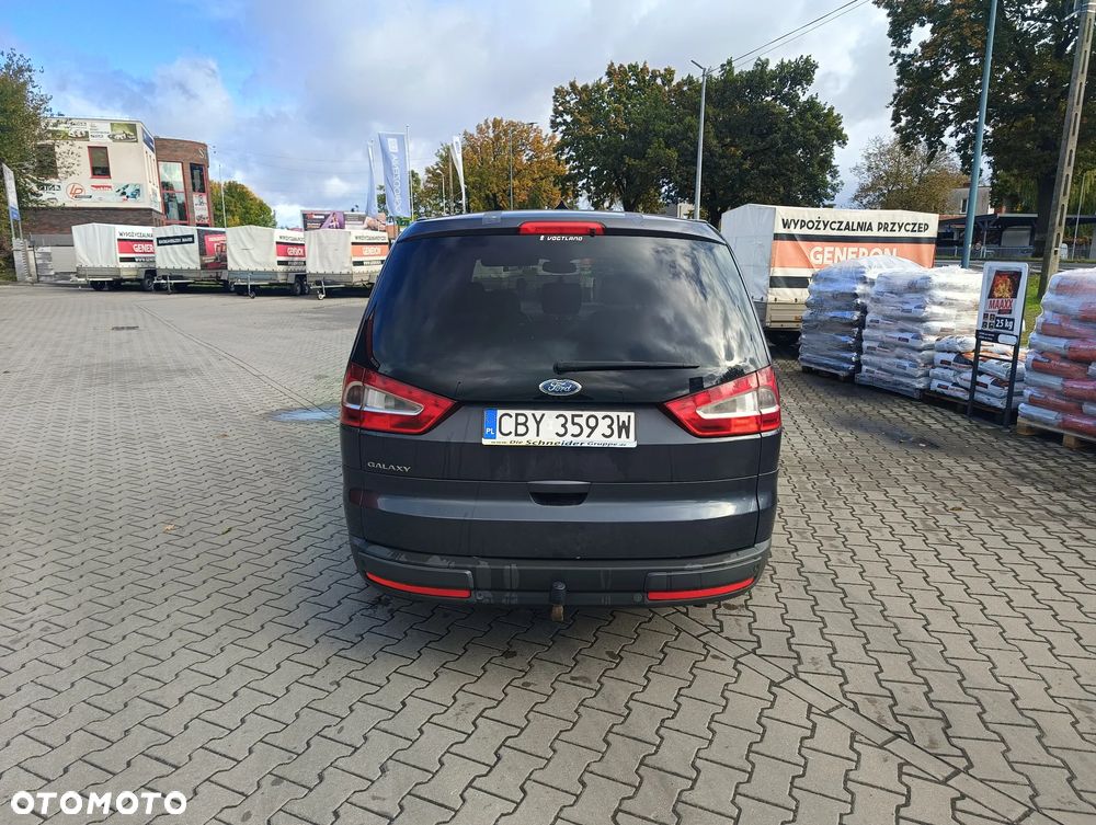 Ford Galaxy 2.2 TDCi DPF Titanium - 5