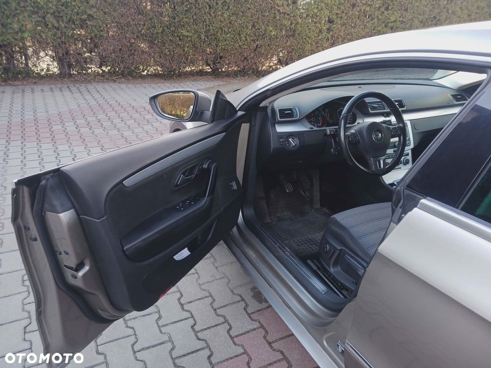 Volkswagen Passat CC 2.0 TDI BlueMotion Technology - 18