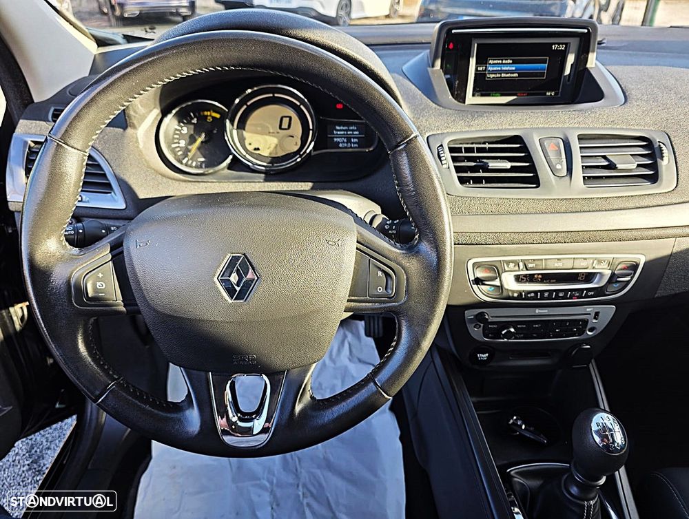 Renault Mégane Sport Tourer 1.5 dCi Limited SS - 15