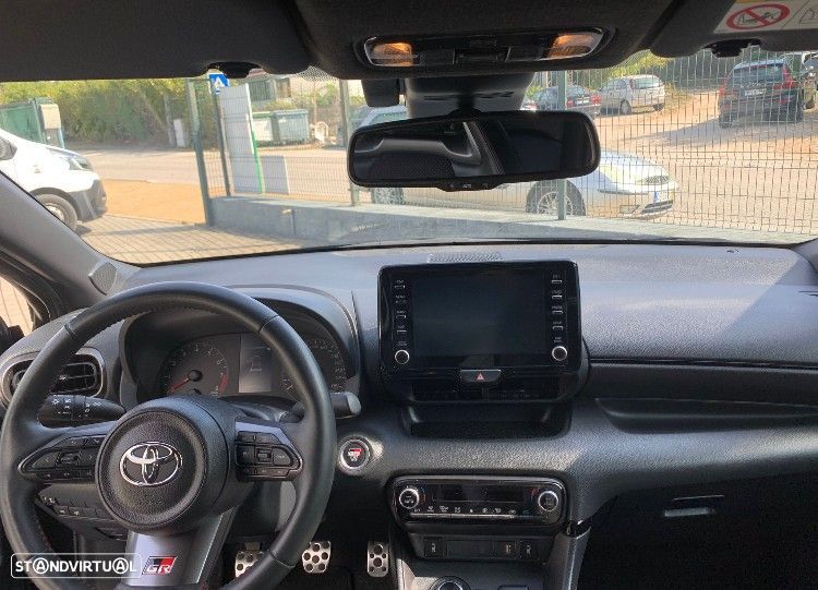 Toyota GR Yaris - 16