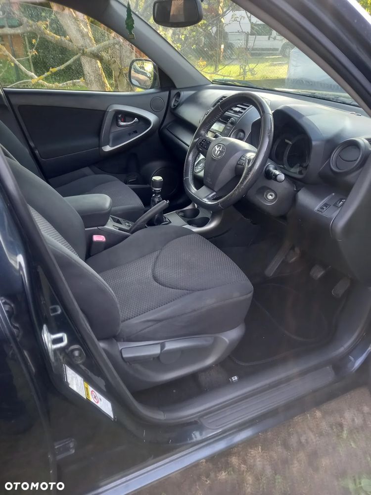 Toyota RAV4 2.2 D-4D 4x2 Life - 5