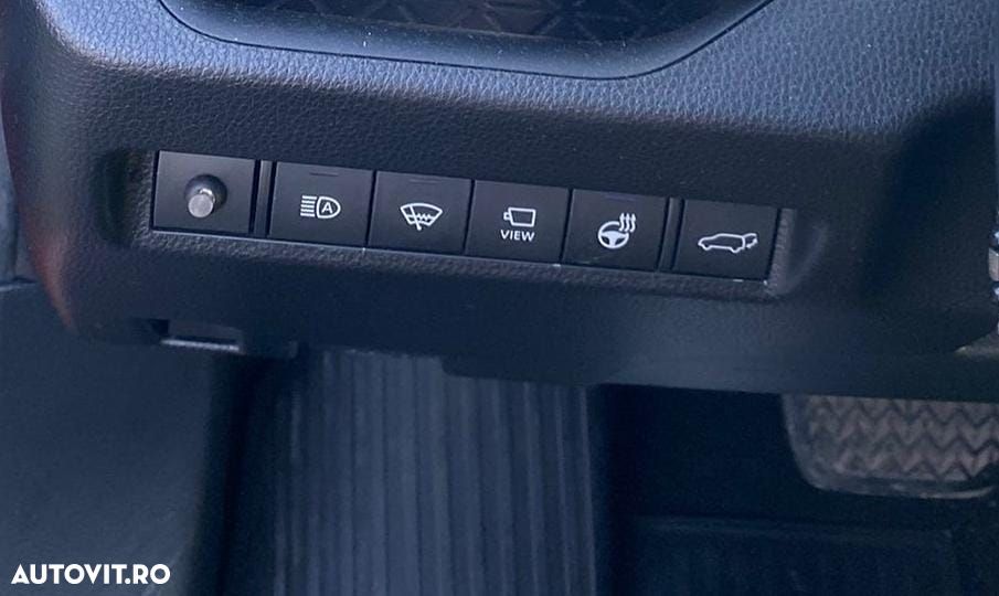 Toyota RAV4 2.5 VVT-iE 4x4 Luxury - 16