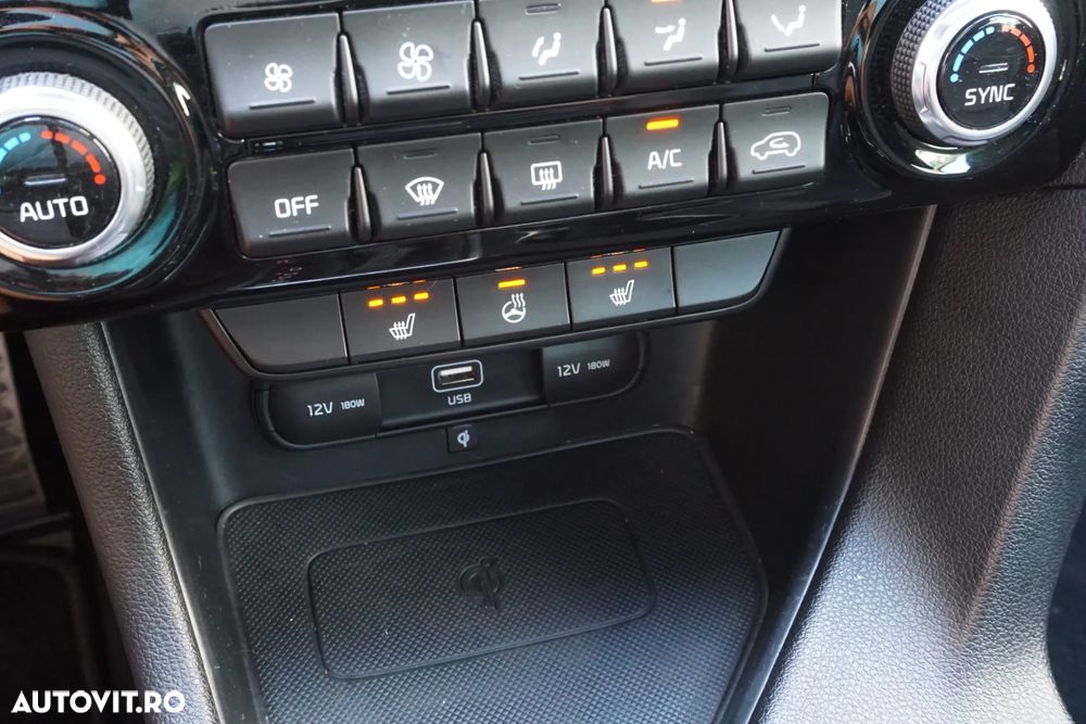 Kia Sportage 1.6 CRDI AWD DCT GT LINE - 24