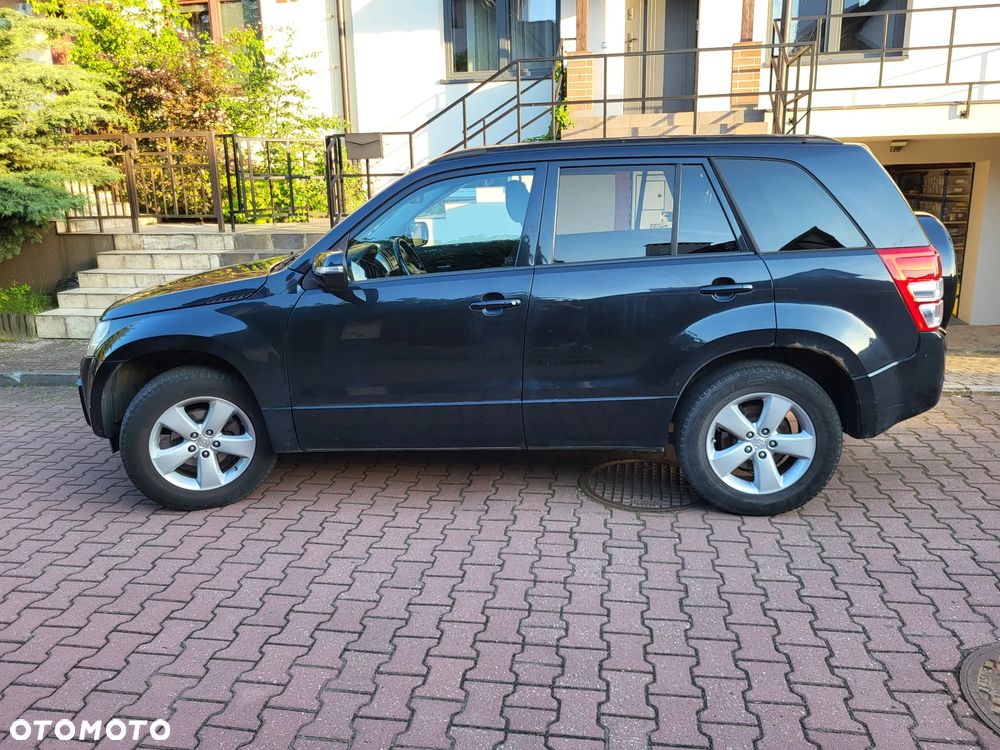 Suzuki Grand Vitara 2.4 Premium - 3