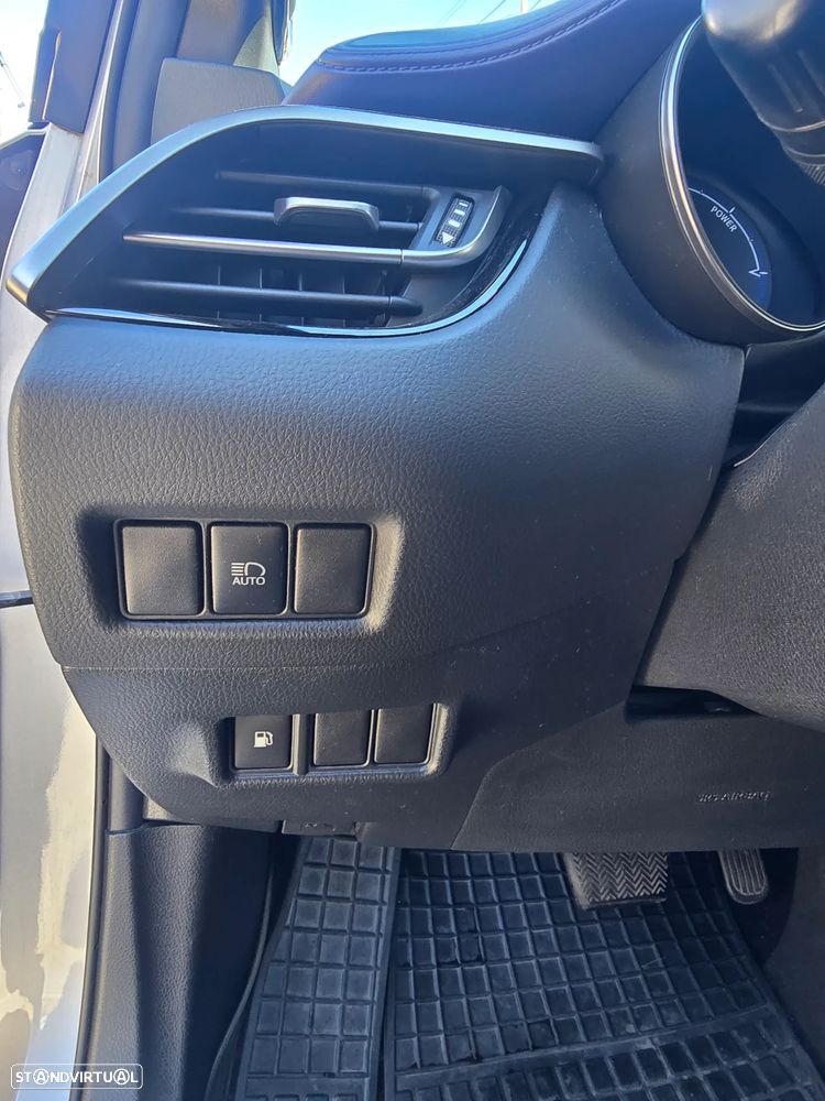 Toyota C-HR 2.0 Hybrid Lounge - 10