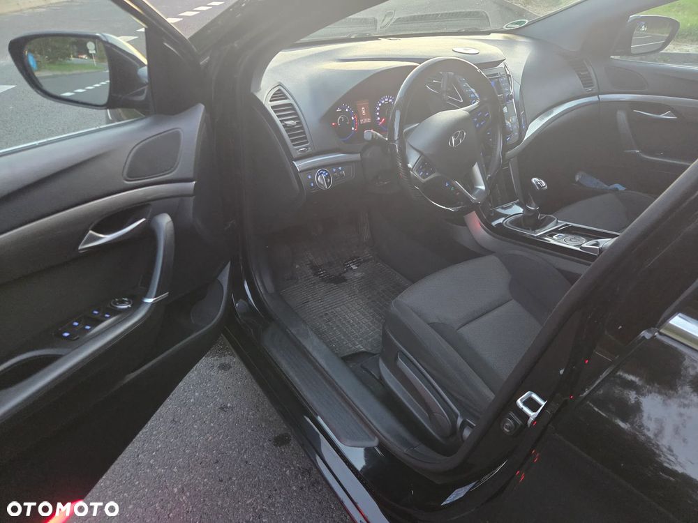 Hyundai i40 - 13