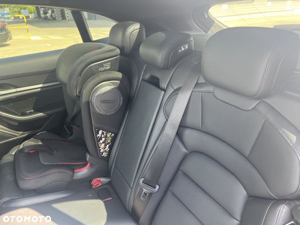 Porsche Taycan 105kWh 4S - 4