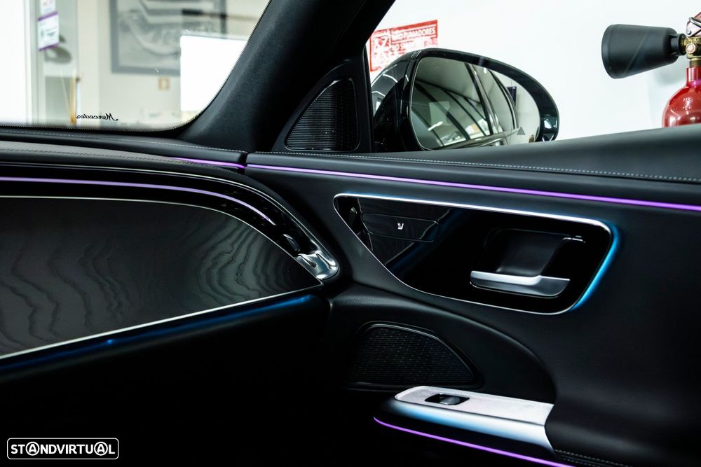 Mercedes-Benz E 300 - 15