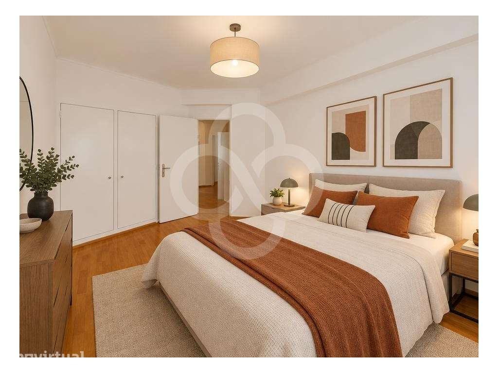 Apartamento t2 transformado em t3 c0m arrecadação Tapada das Mercês... - Grande imagem: 2/16