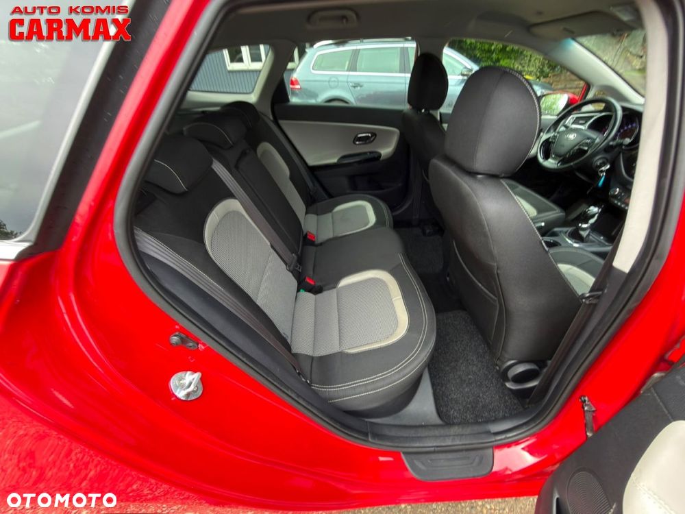 Kia Ceed - 17
