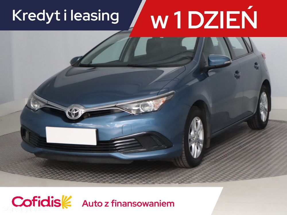 Toyota Auris - 2