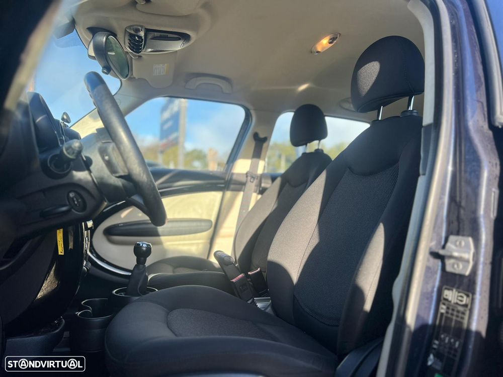 MINI Countryman One D - 3