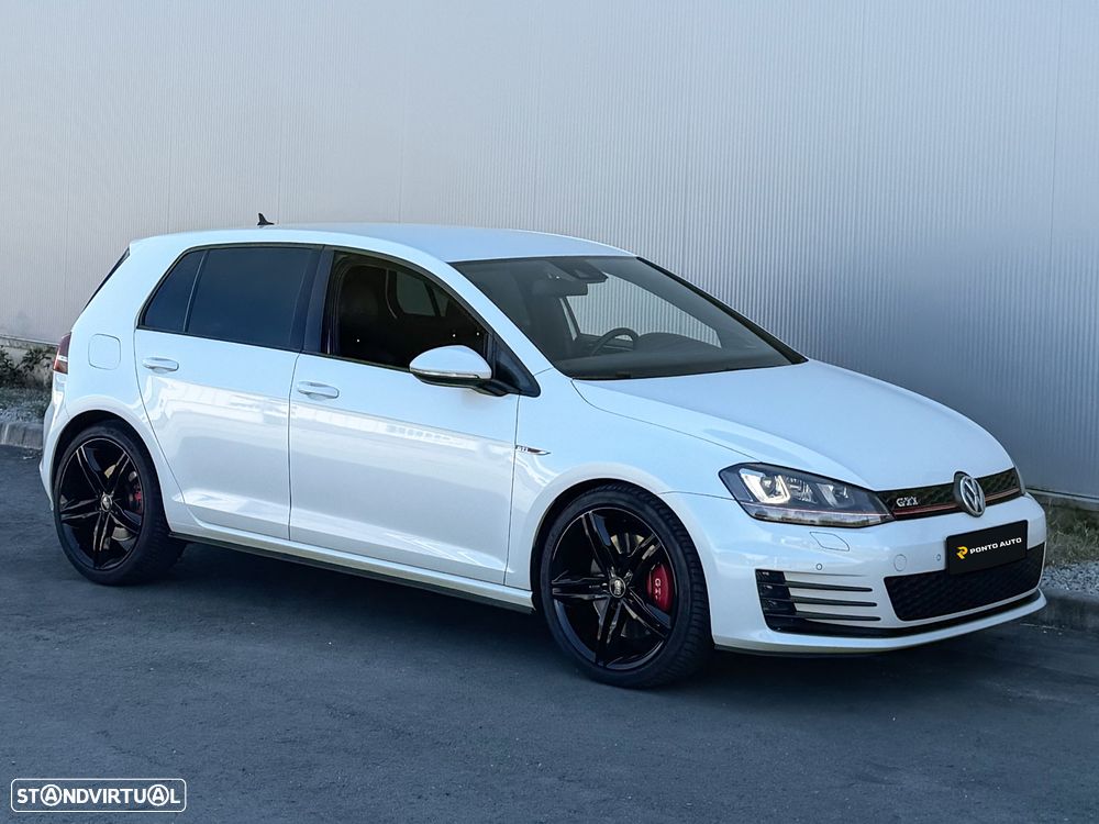 VW Golf 2.0 TSi GTi DSG Performance - 1