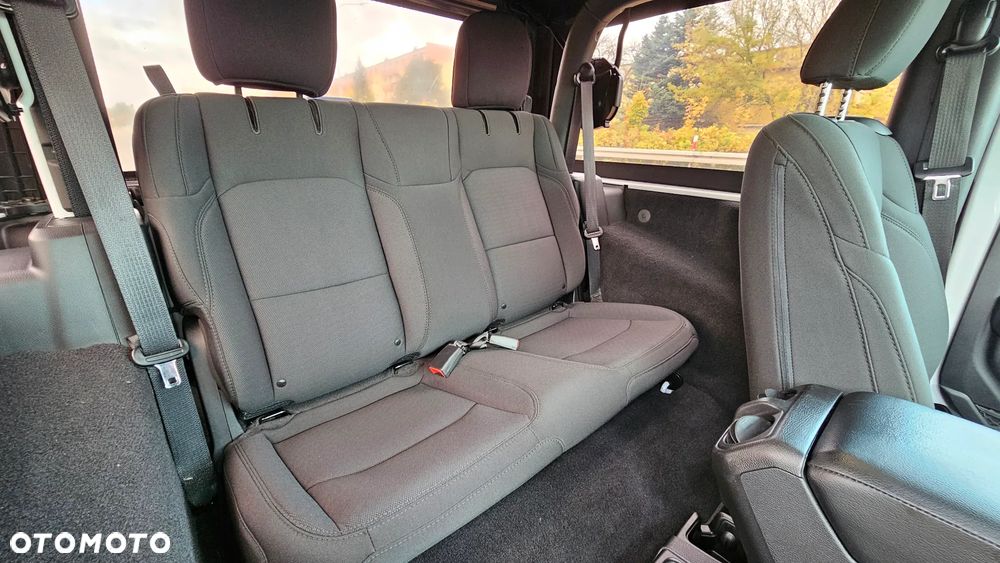 Jeep Wrangler 2.0 T-GDI AWD Automatik Sport - 18