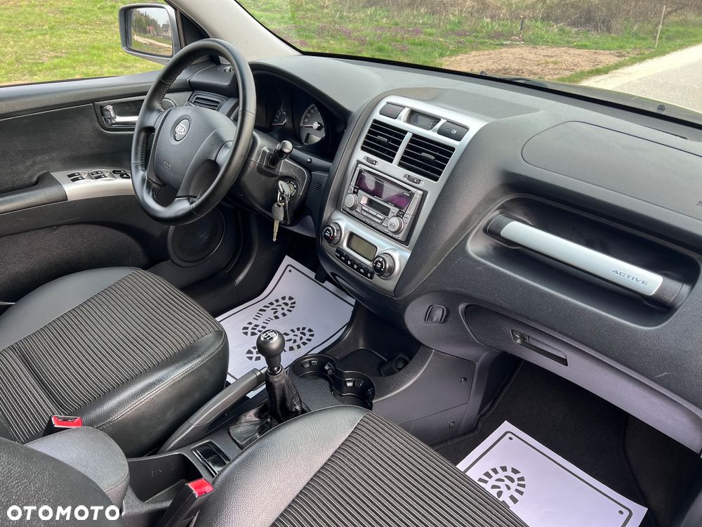 Kia Sportage 2.0 4WD Champ - 30