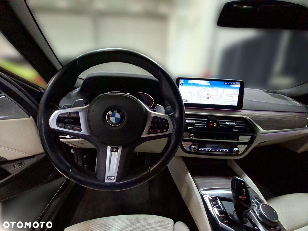 BMW Seria 5 - 15