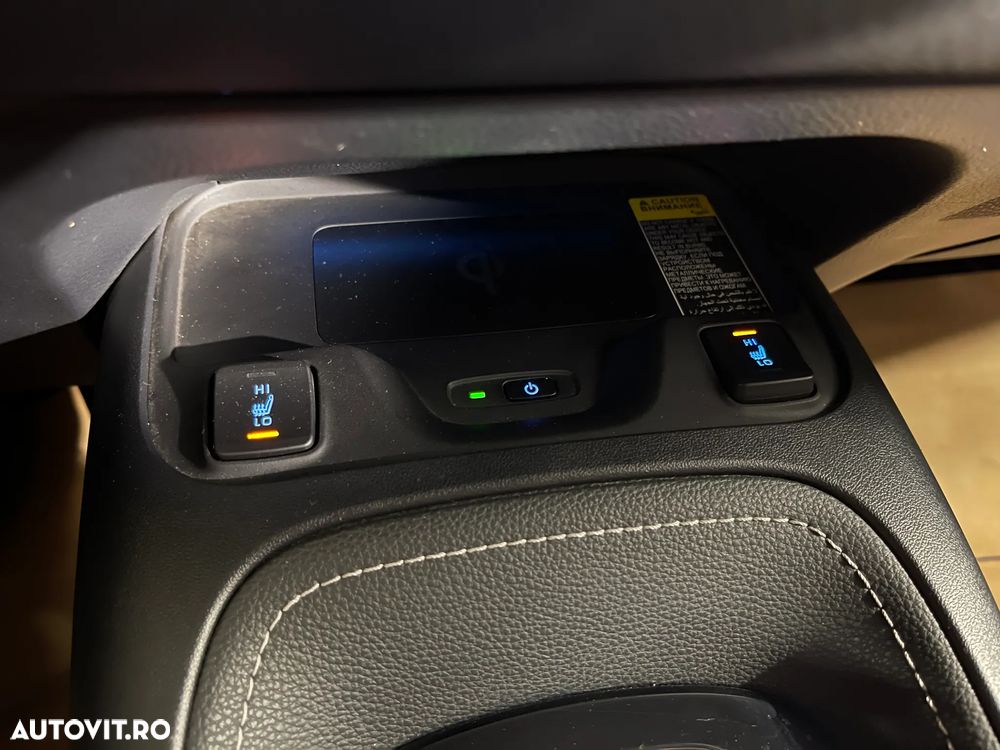 Toyota Corolla 2.0 HSD TS Exclusive - 21