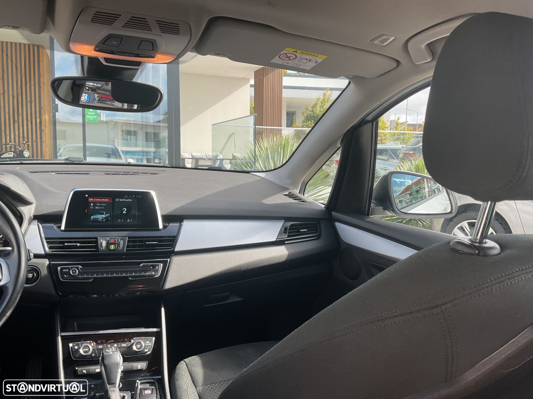 BMW 225xe Active Tourer Advantage - 30