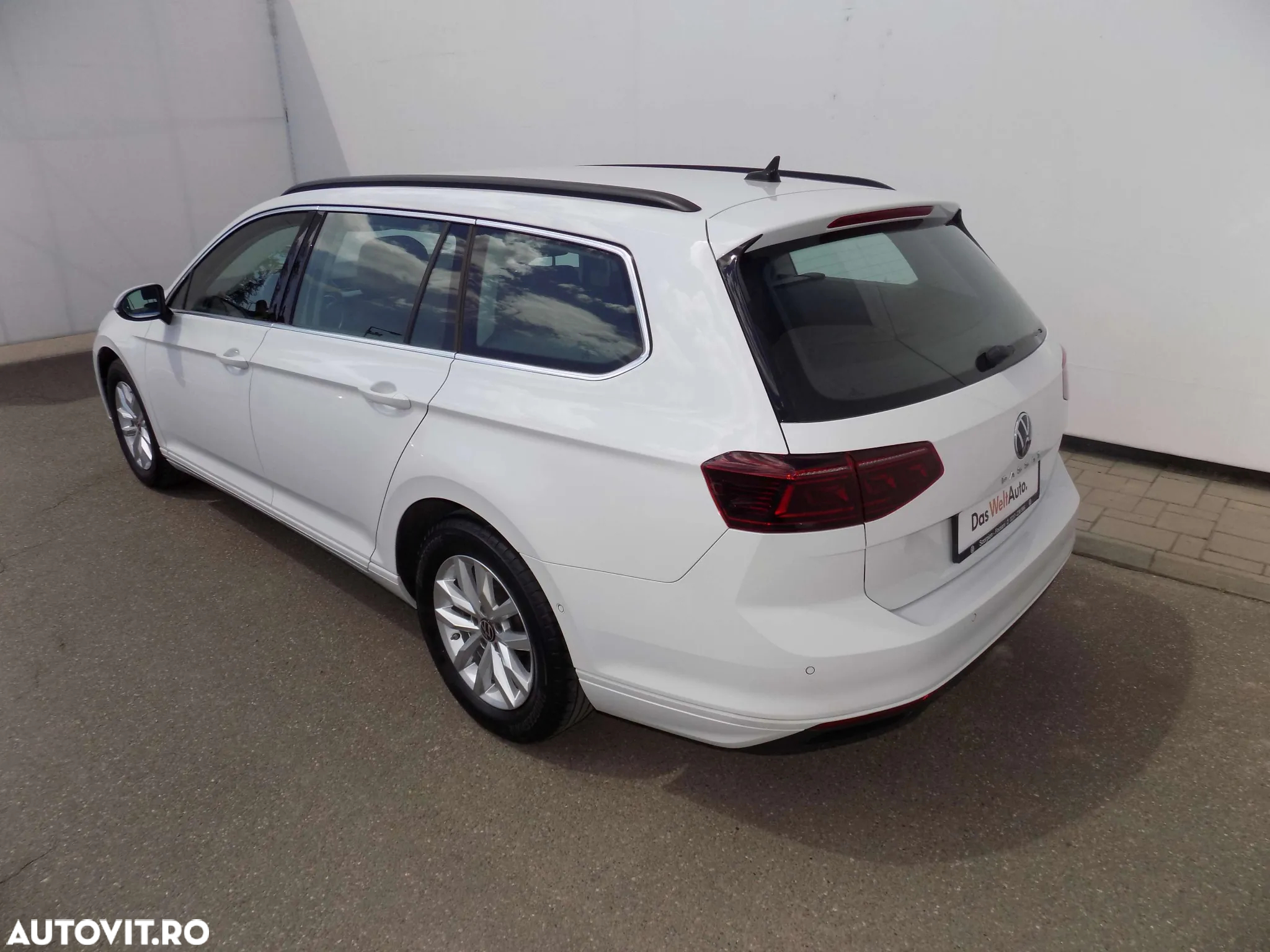 Volkswagen Passat Variant 2.0 TDI DSG Business - 3