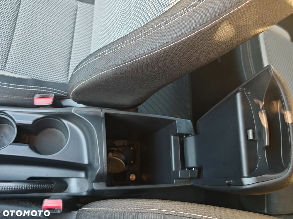 Kia Ceed 1.6 CRDi M - 25