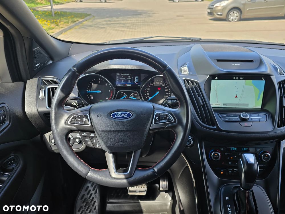 Ford Kuga 2.0 TDCi 4x4 ST-Line - 16