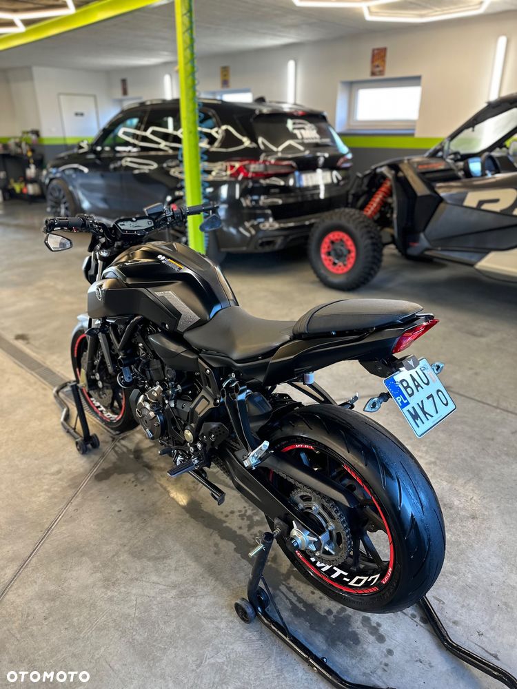 Yamaha MT - 6
