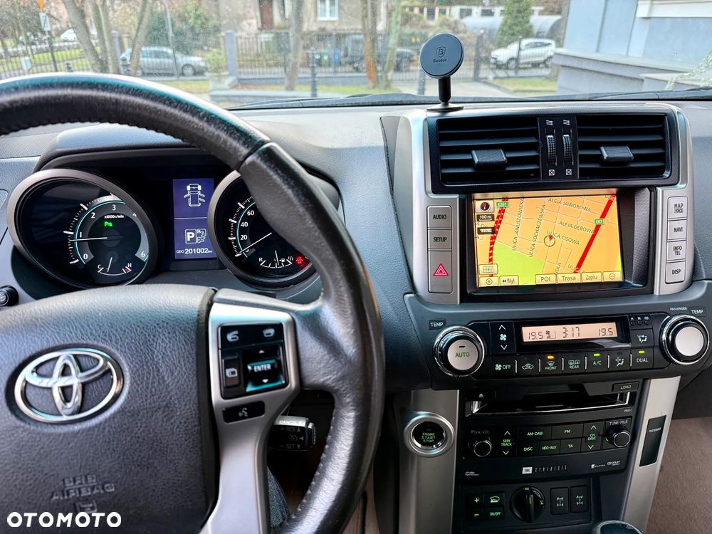 Toyota Land Cruiser LC 3.0 D-4D Prestige - 14