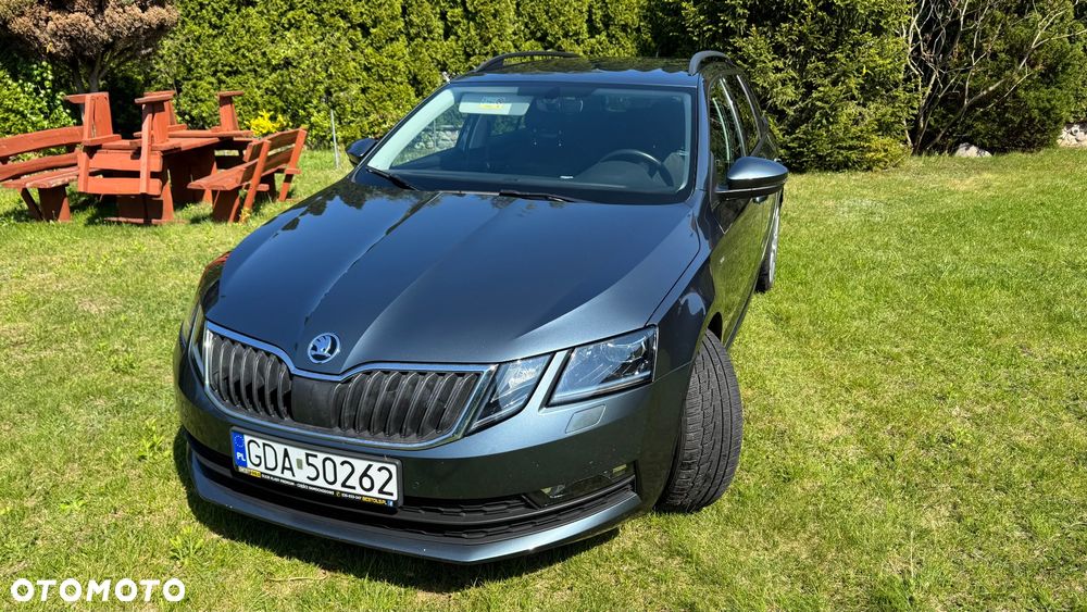 Skoda Octavia 1.8 TSI 4x4 Clever DSG - 2