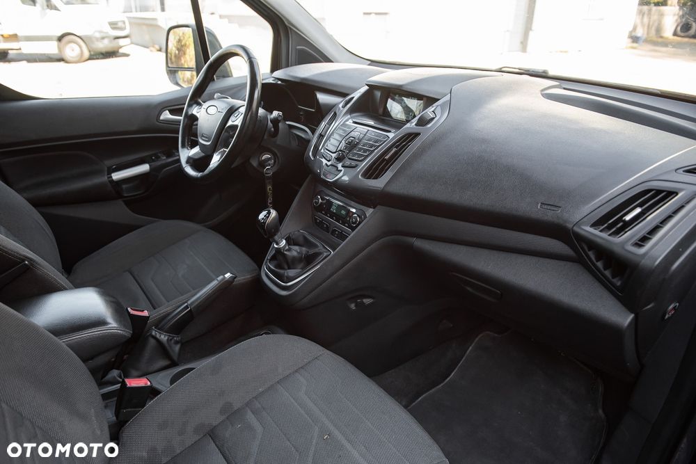 Ford Tourneo Connect - 25