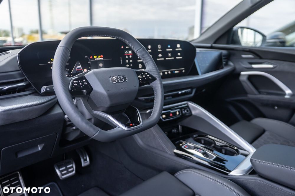 Audi Q5 Sportback - 16