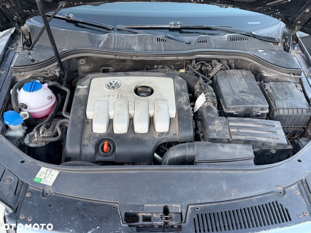 Volkswagen Passat 2.0 TDI Highline DSG - 20