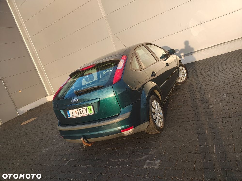 Ford Focus 1.6 16V Style - 19