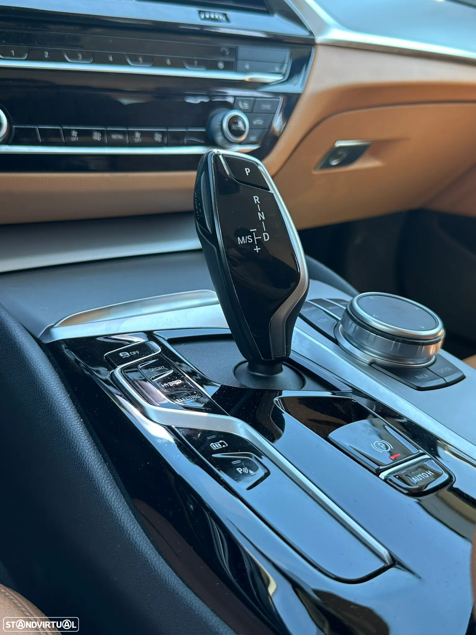 BMW 530 e Line Luxury - 11