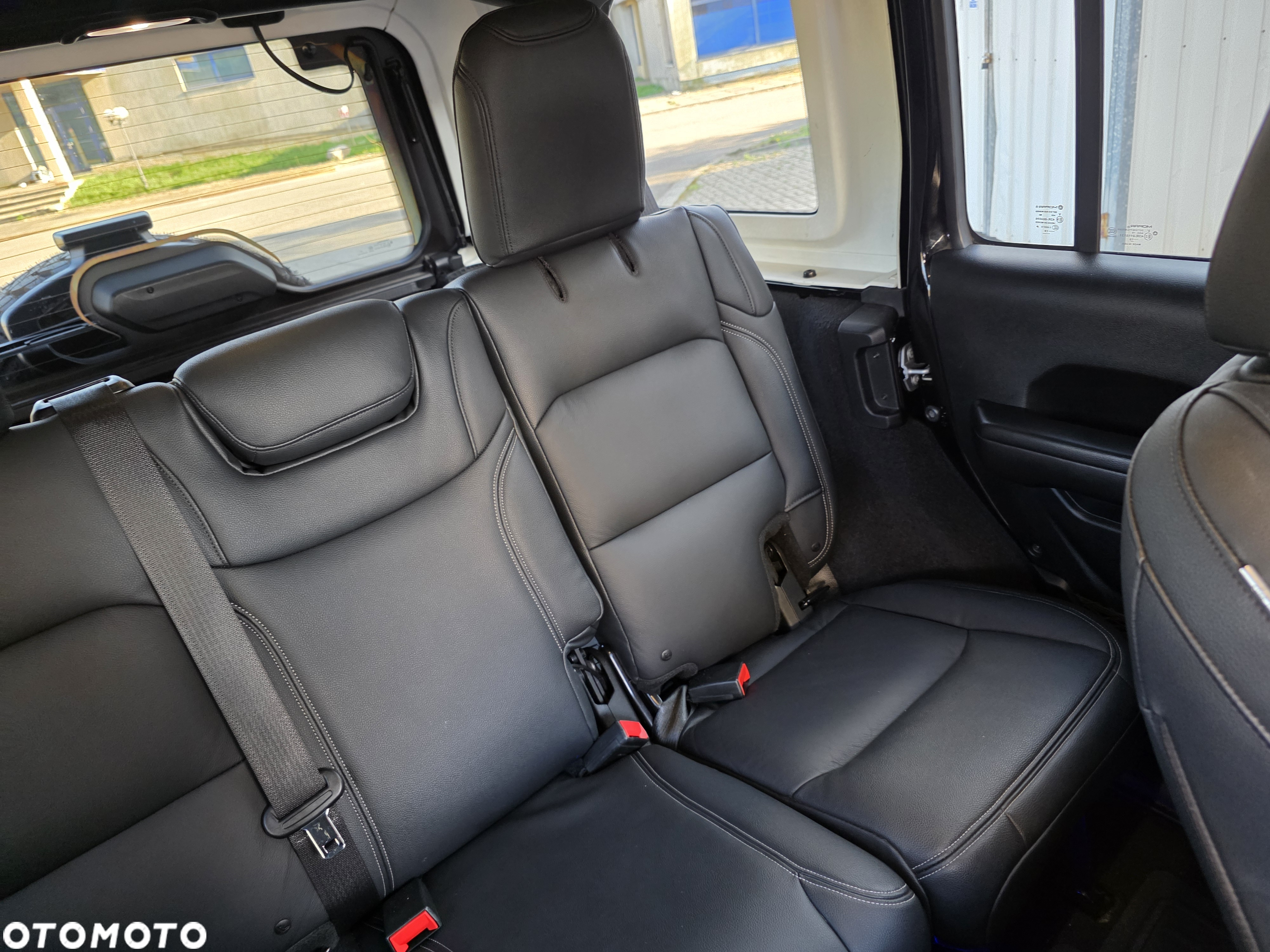 Jeep Wrangler Unlimited 2.0 T-GDI Hardtop AWD Automatik Sport - 36